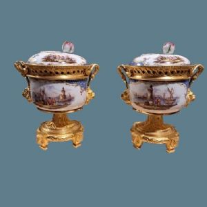 COPPIA DI BRUCIAPROFUMI DELLA SECONDA META' DEL XIX SECOLO DI MEISSEN AUGUST REX HELENA WOLFSOHN